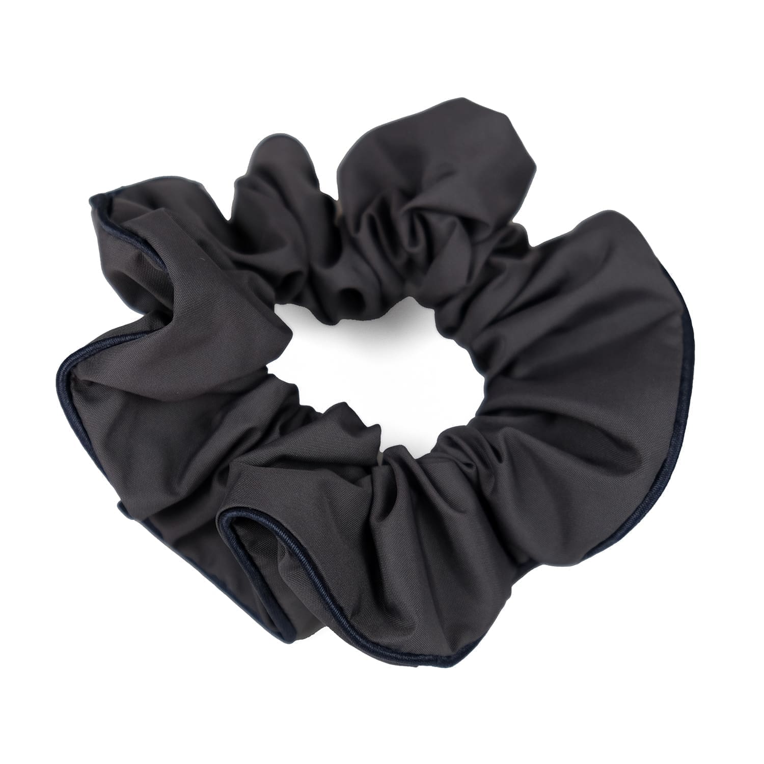 chouchou-upcyclé-anthracite-Le Parapluie de Cherbourg-Atelier Boivin Paris